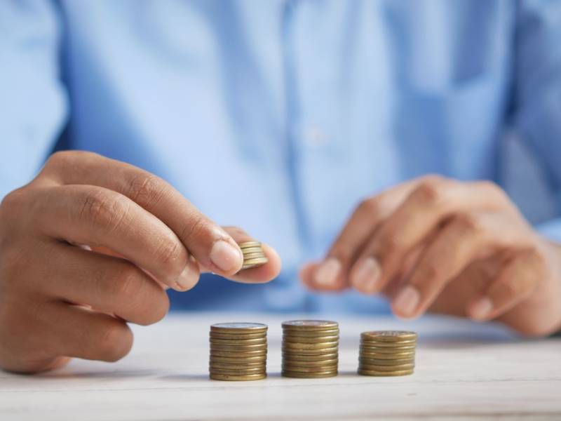Masz pusty portfel, ale marzysz o podróży dookoła świata? Oto, jak możesz ją sfinansować