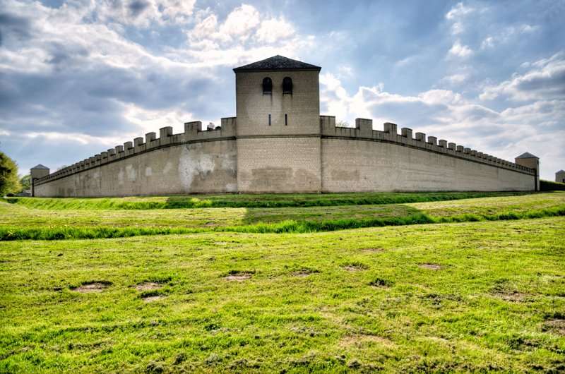 Xanten Mur rzymski w Parku Archeologicznym Copyright Getty Images Ventura Carmona