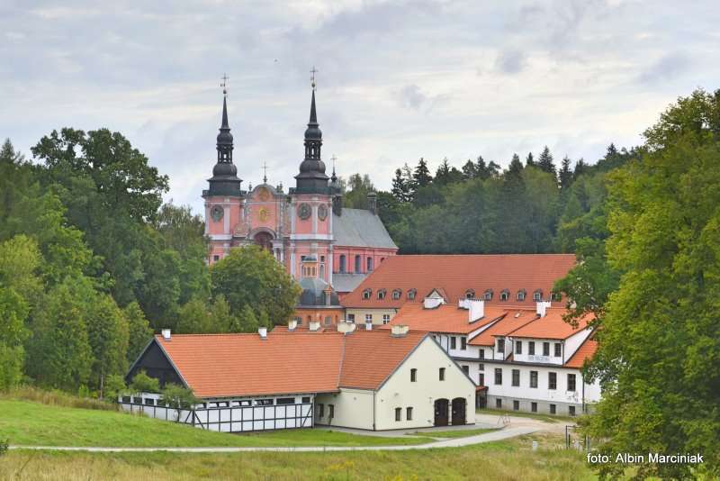 Święta Lipka 1
