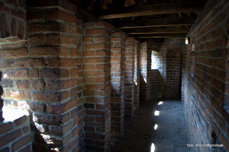 http://www.klubpodroznikow.com/images/stories/relacje/barbakan/23-DSC_3200.jpg