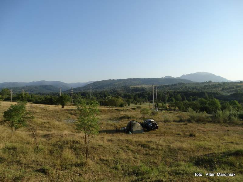 nocleg_w_Rumunii_pod_namiotem_5.JPG