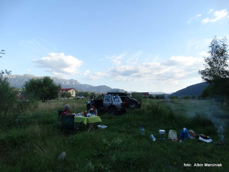 nocleg_w_Rumunii_pod_namiotem_8.JPG