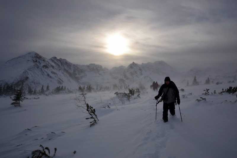 TatryzimatrudnewarunkinaszlakachfotoAlbinMarciniak(3).jpg