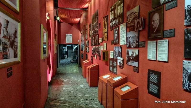 Muzeum Powstania Warszawskiego 21