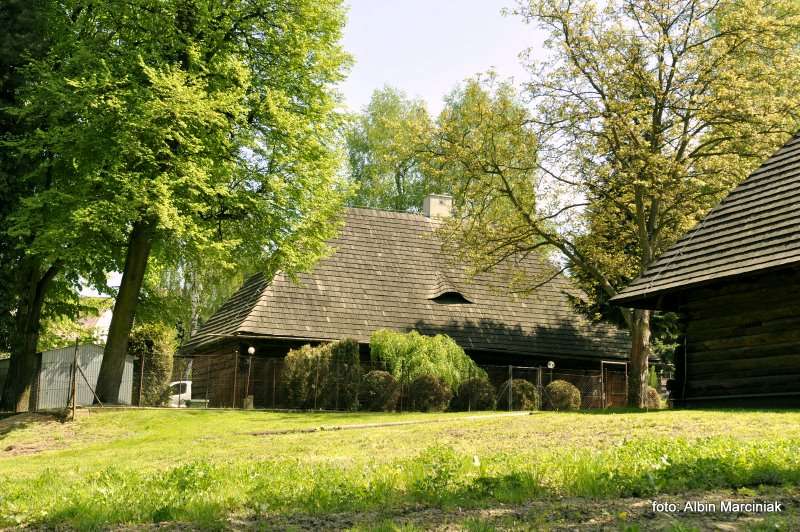 Zespol budownictwa drewnianego na Woli Justowskiej w Krakowie 4