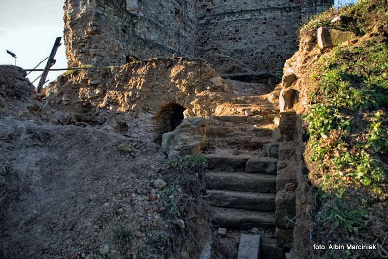  Zamek w Melsztynie 4