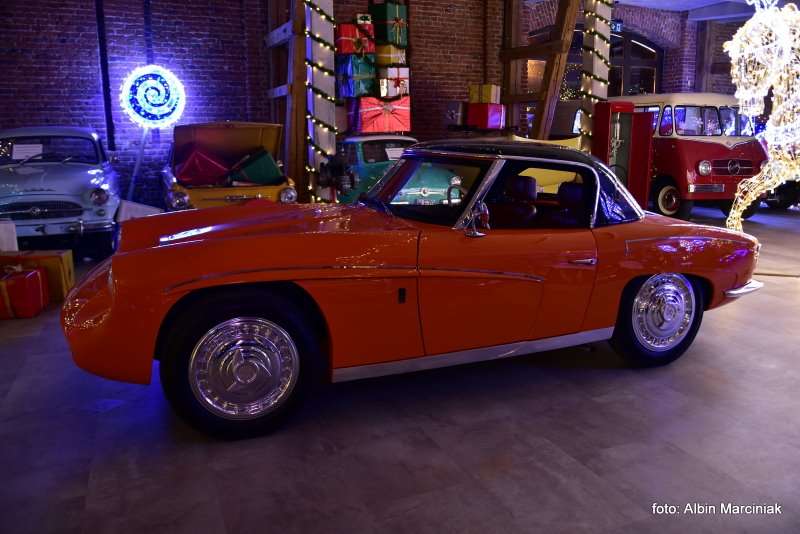 Muzeum Motoryzacji na zamku Topacz 2