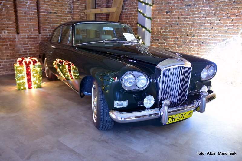 Muzeum Motoryzacji na zamku Topacz 3