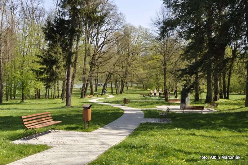 Dworek Ignacego Paderewskiego w Kąśnej Dolnej 13