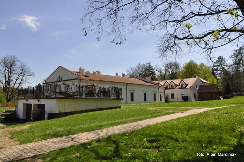 Dworek Ignacego Paderewskiego w Kąśnej Dolnej 2