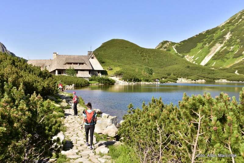 Schronisko w Dolinie Pięciu Stawów Polskich 10