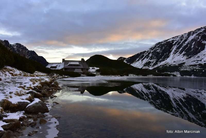 Schronisko w Dolinie Pięciu Stawów Polskich 17