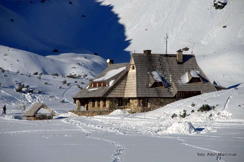 Schronisko w Dolinie Pięciu Stawów Polskich 52