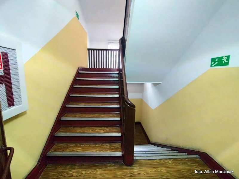 Schronisko Odrodzenie 16