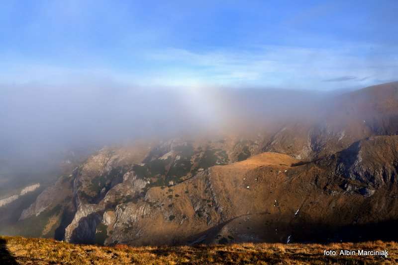 Czerwone Wierchy jesiennie Biała Tęcza zwana fog bow 3