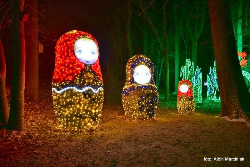 Ogrody Światła Magiczna Podróż w Zamku Topacz 22