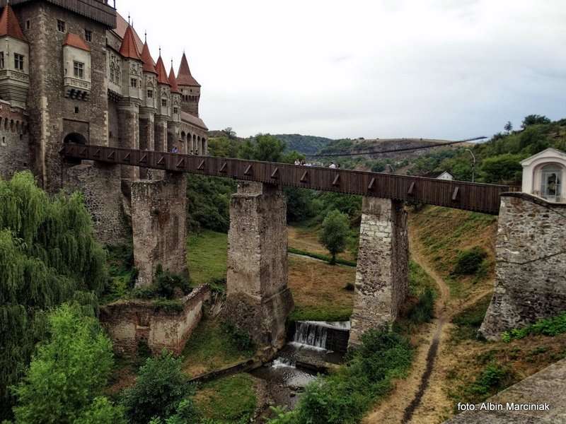 Zamek Hunedoara 4