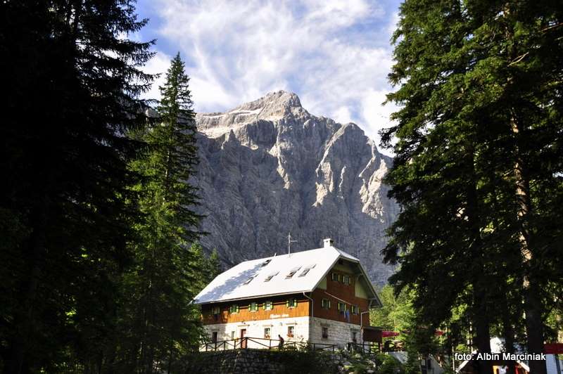 5 Aljazev Dom Slovenia Triglav 3