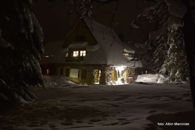 Schronisko Górskie PTTK na Hali Ornak 11