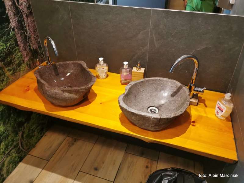  Schronisko PTTK na Skrzycznem 11