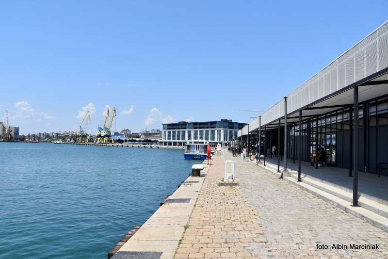 Wyspa i Klasztor św. Anastazji w Bułgarii 5