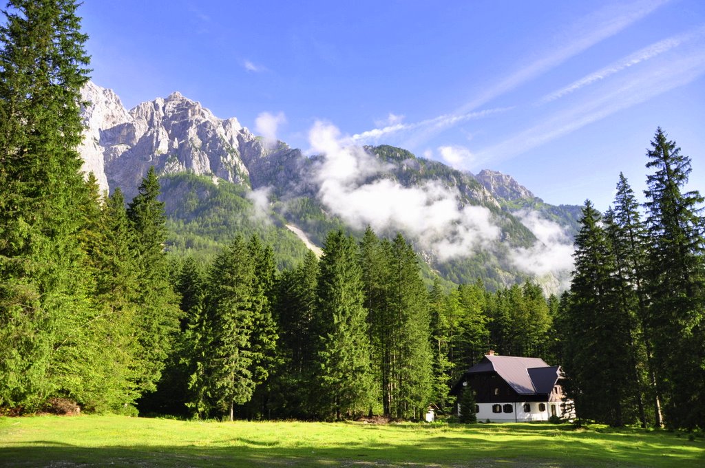 Najpiękniejsze i najciekawsze długodystansowe szlaki piesze w Słowenii