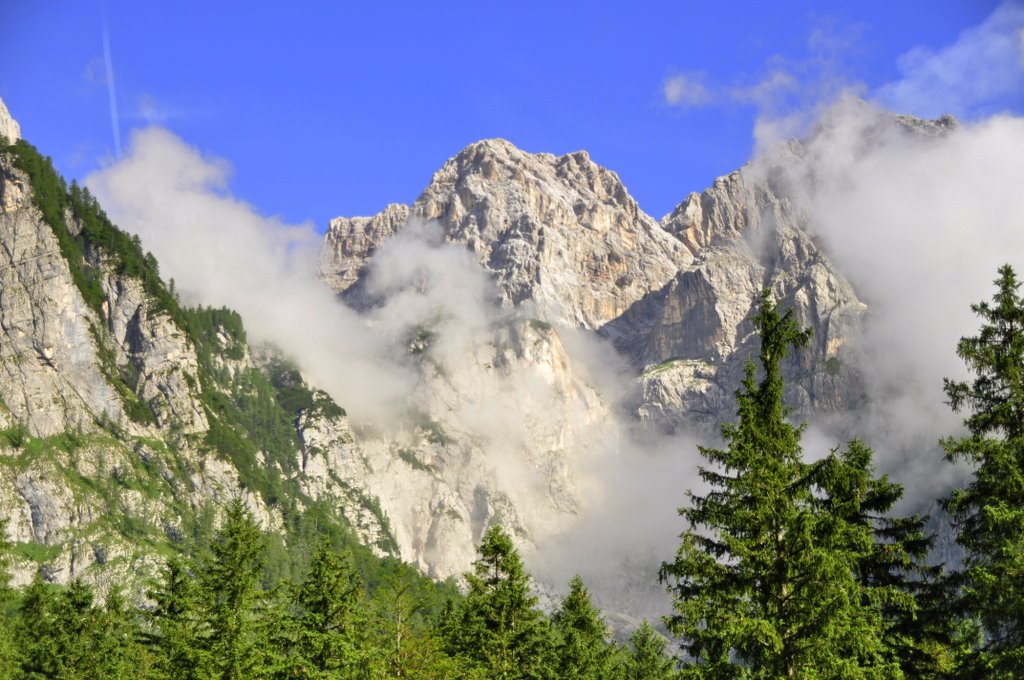 Najpiękniejsze i najciekawsze długodystansowe szlaki piesze w Słowenii
