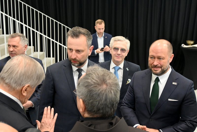 Terminal Wspierający Kraków Airport Pre-Boarding Zone Non-Schengen