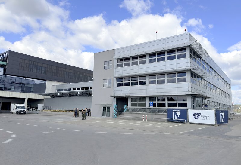 Terminal Wspierający Kraków Airport Pre-Boarding Zone Non-Schengen