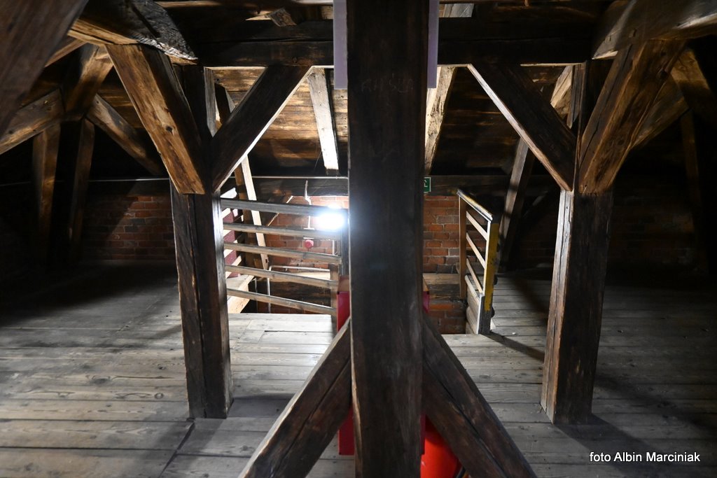 Krzywa Wieża w Ząbkowicach Śląskich