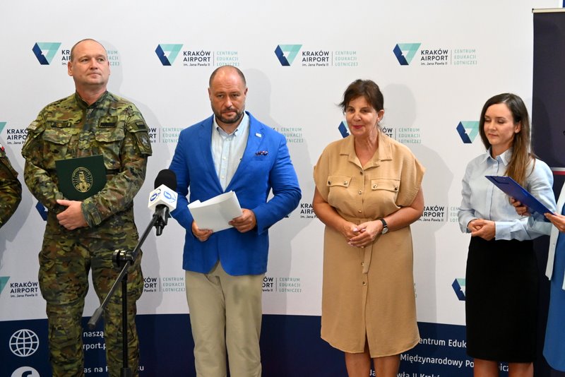 Krakowski szybki paszport tymczasowy w Krakowie – Balicach