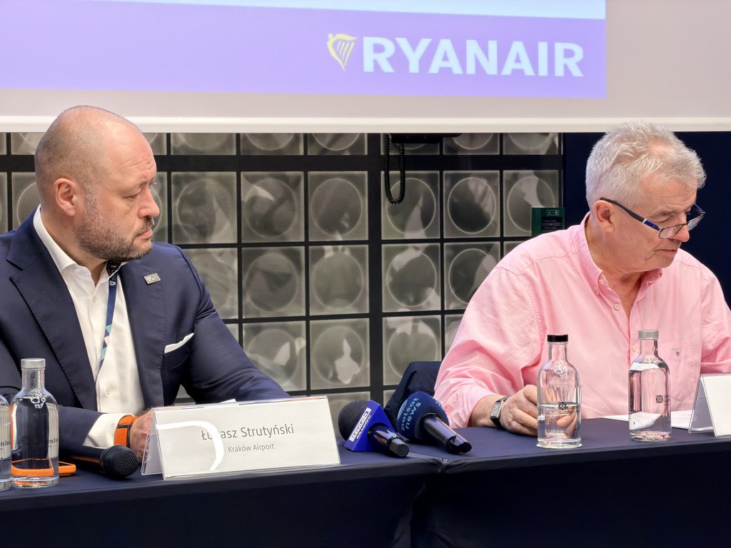 Łukasz Strutyński, Michael O’Leary,