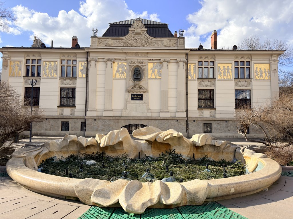 Pałac Sztuki – miejsce wystaw czasowych i artystycznych