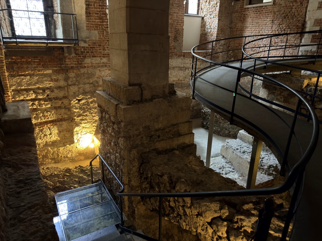 Wawel Zaginiony – podziemia Zamku Królewskiego na Wawelu