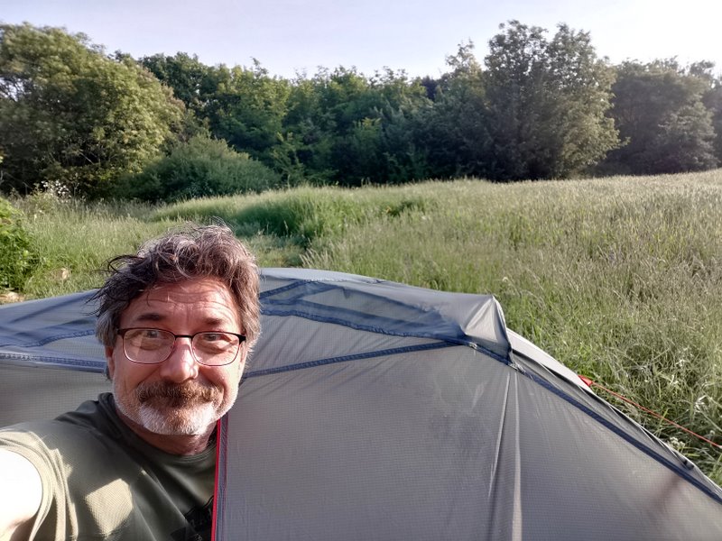 wędrówka z plecakiem - sprawdzony sposób na niedźwiedzie 