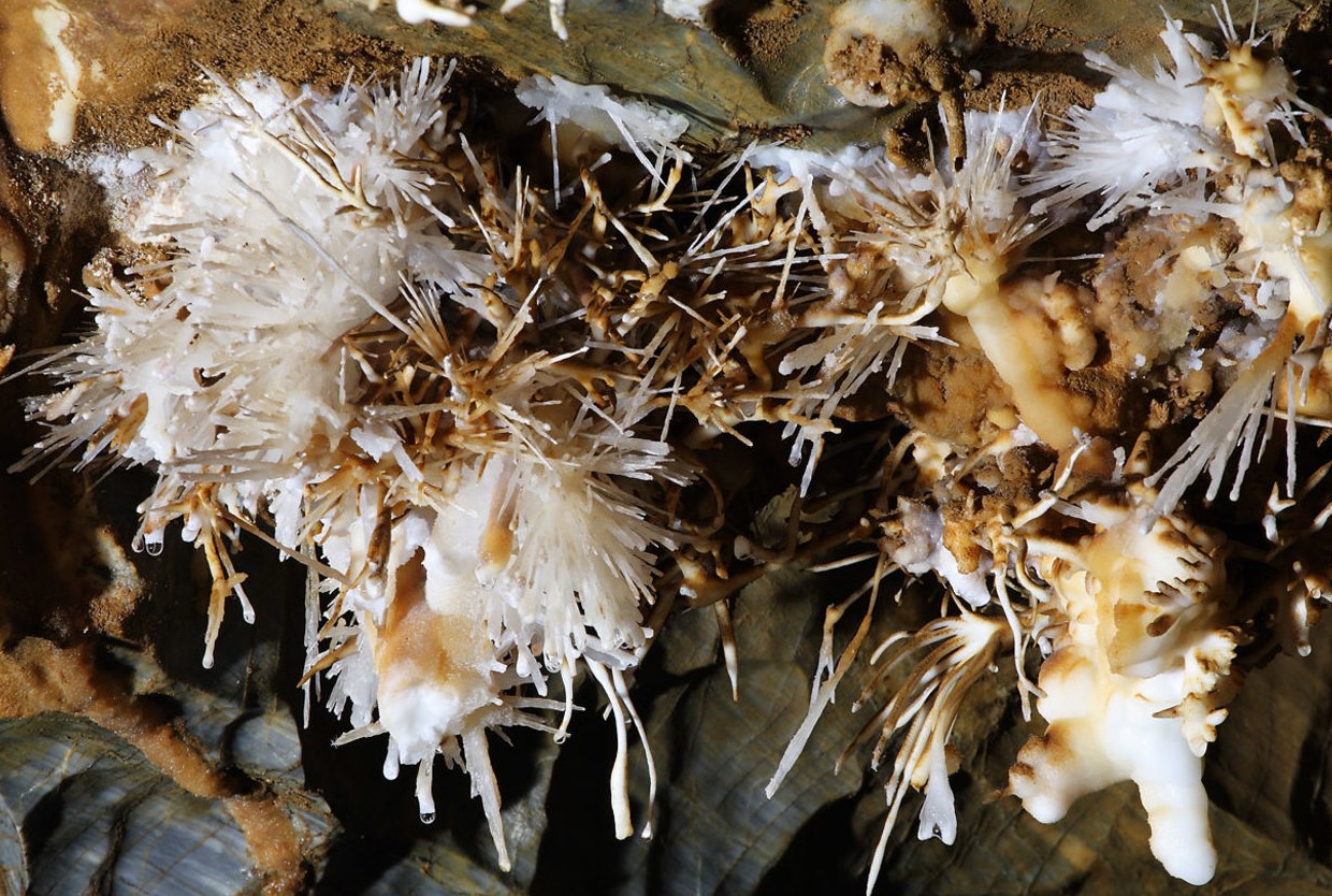 najpiękniejsze jaskinie na Słowacji foto slovakia travel